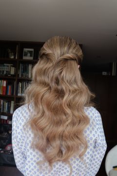 Ariadna - Matosinhos - Wedding Hair Styling
