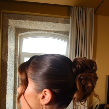 Ariadna - Matosinhos - Event Hair Styling