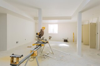 CONSTRUÇÃO ENGENHARIA - Lisboa - Parkettsanierung
