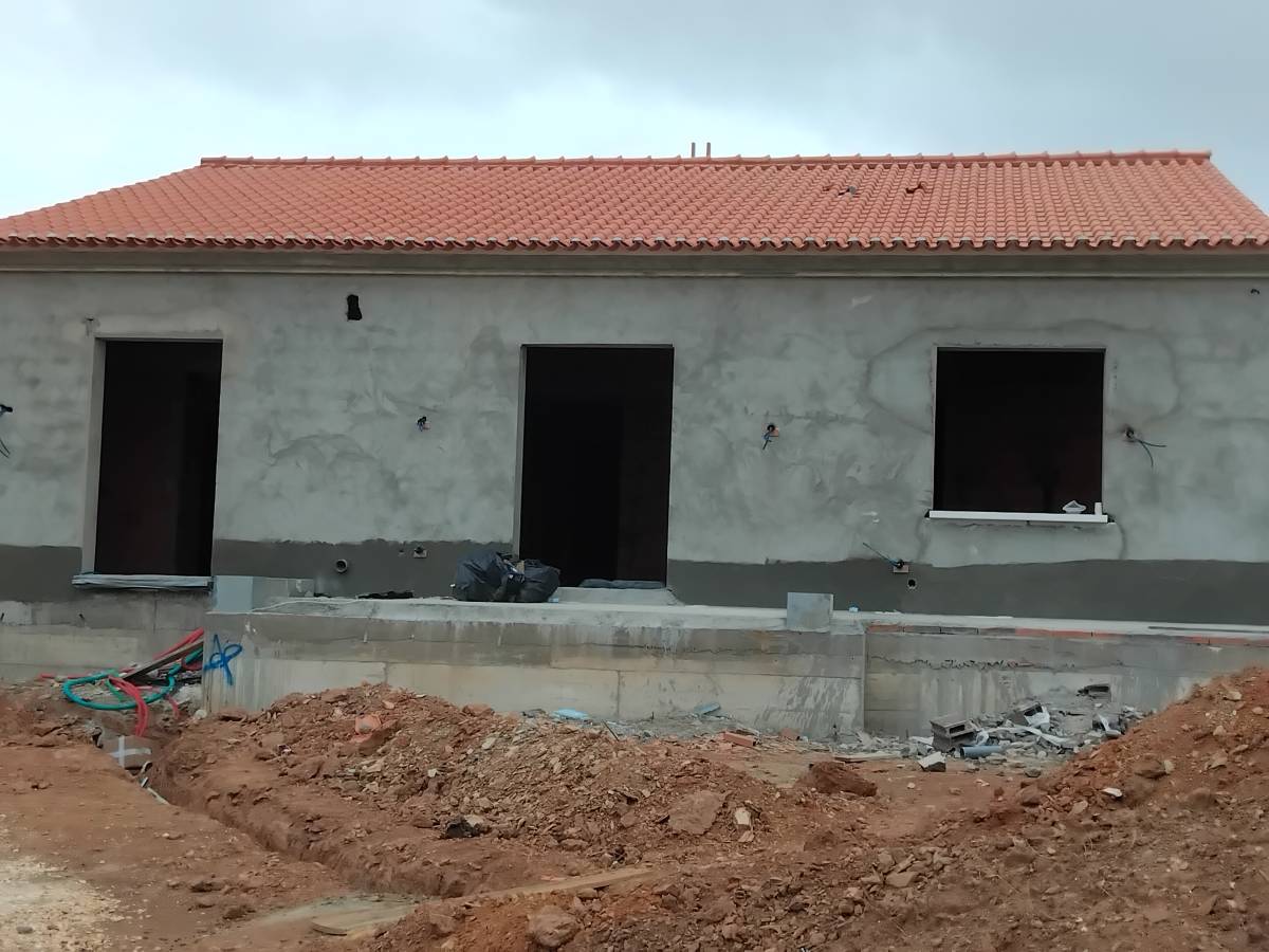 Ricardo Simões - Seixal - Empreiteiros / Pedreiros