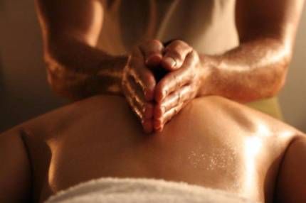 rolando.o.teu.massoterapeuta - Sintra - Massagem com Pedras Quentes