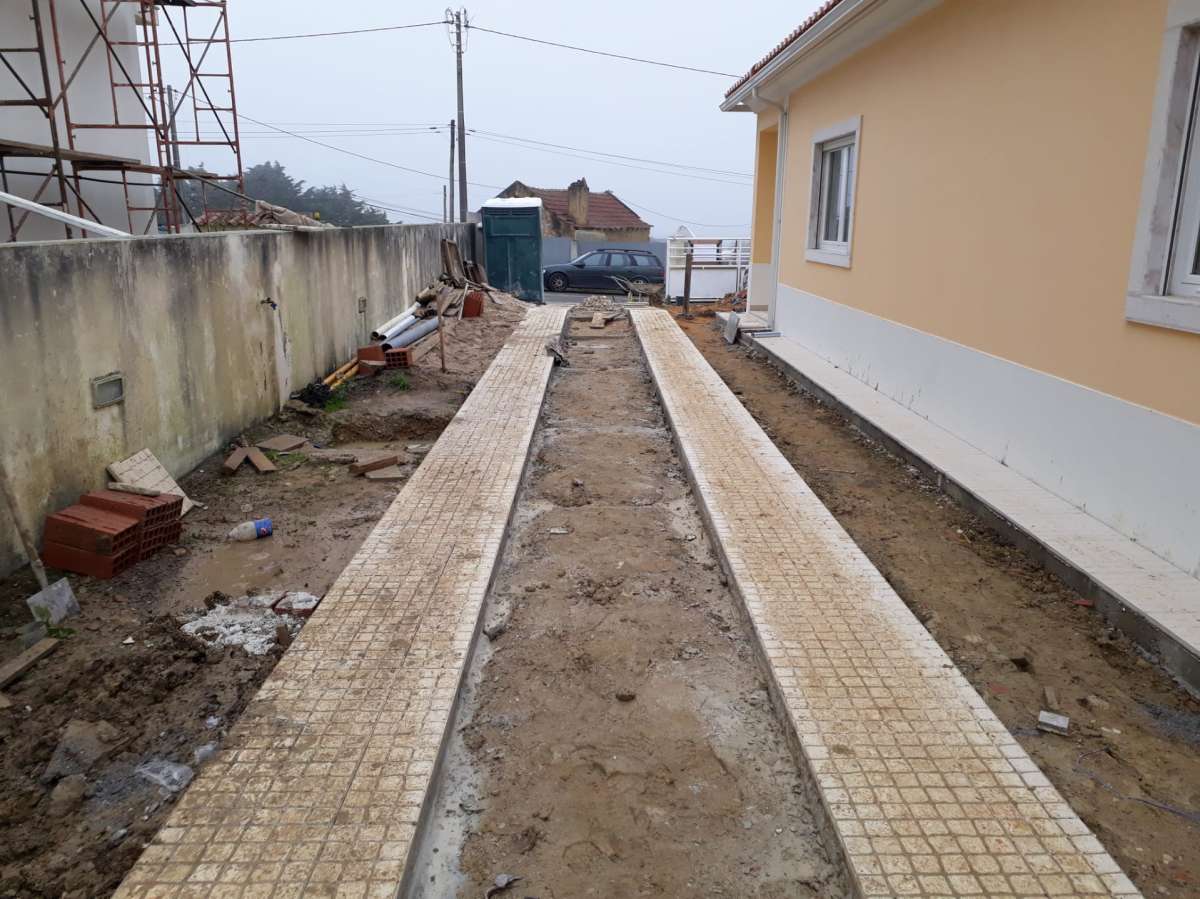 Construtora Davi - Warner Felix - Sintra - Construção de Casa Nova