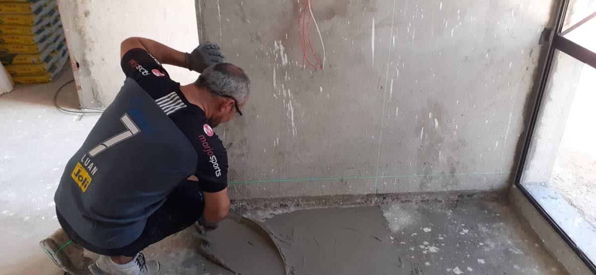 Eudes Aguiar - Loures - Adición de pared interior
