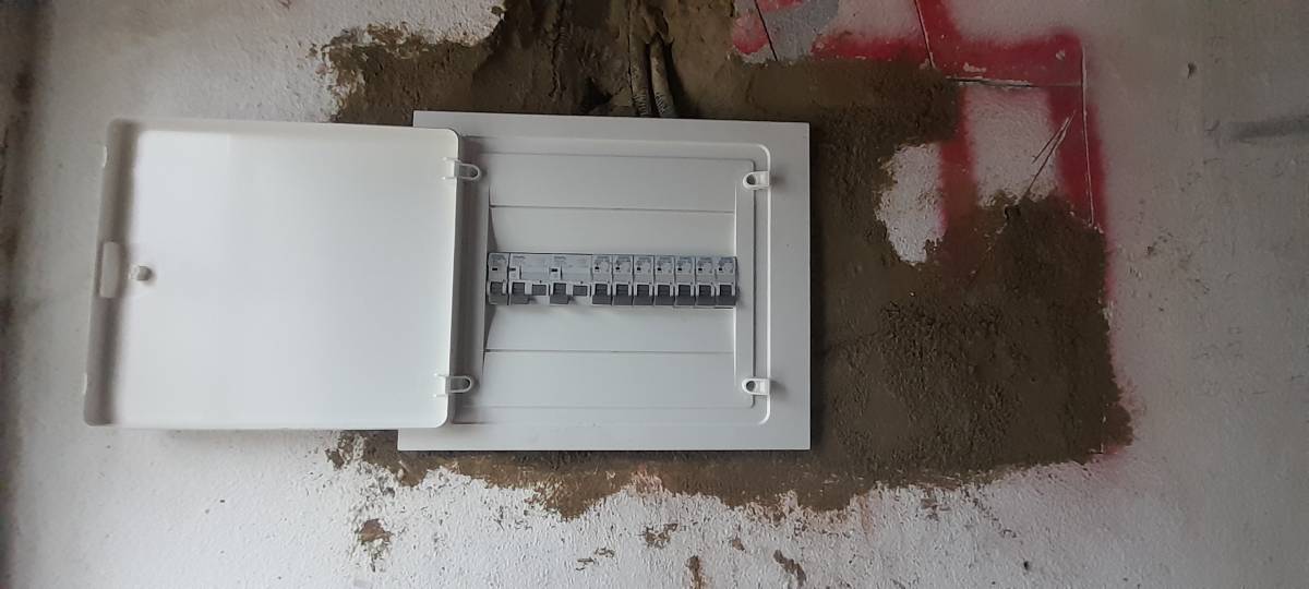 Oliveira Dias instalaçoes elétricas residenciais - Sobral de Monte Agraço - Automação Residencial e Domótica