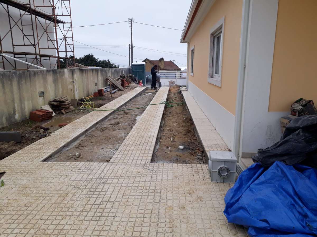 Construtora Davi - Warner Felix - Sintra - Gazebo Repair and Maintenance
