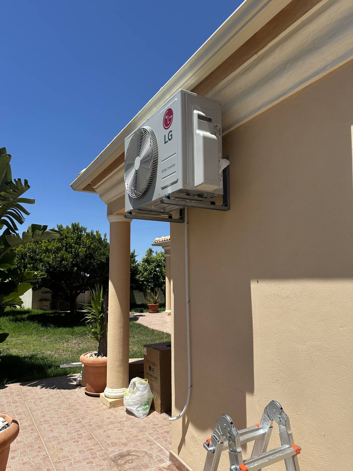 CLIMATIZE - AVAC - Albufeira - Ventilator montieren