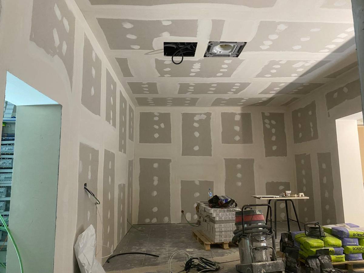 Brava remodelações - Braga - Pintura de Portas