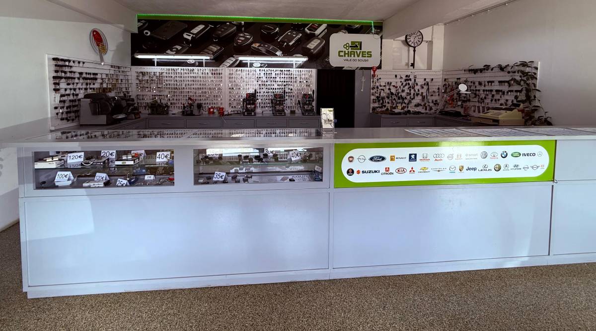Chaves Vale do Sousa - Paredes - Locks and Safe Boxes