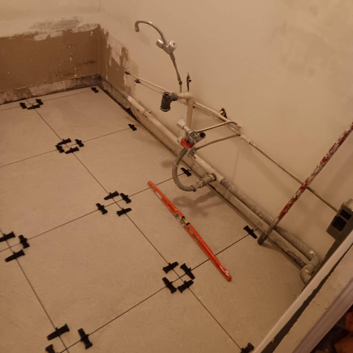 CENARIOS & PROTOCOLOS UNIPESSOAL LDA - Lisboa - Whirlpool und SPA-Bereich Aufbau