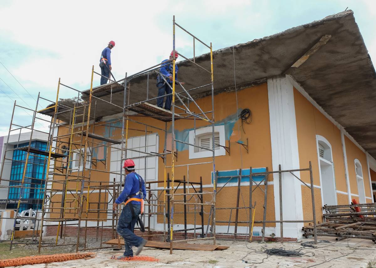 CONSTRUÇÃO ENGENHARIA - Lisboa - Elektro- und Verdrahtungsprobleme