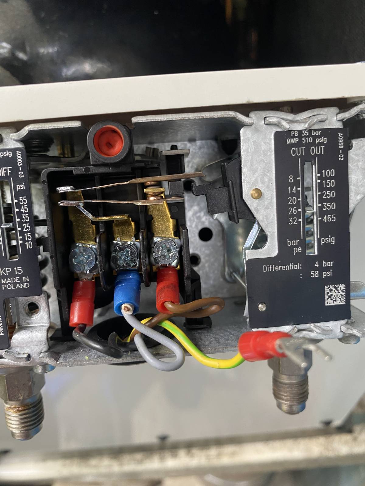 Thermo Clim - Portimão - Lamp Installation