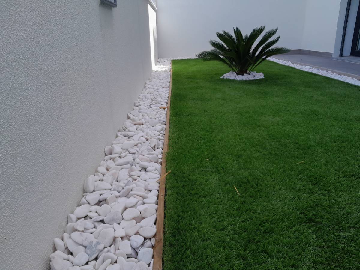 Jardins da Serra - Lisboa - Plantação de Árvores