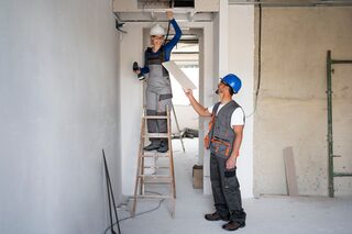 CONSTRUÇÃO ENGENHARIA - Lisboa - Vinyl- oder Linoleumboden reparieren oder ausbessern