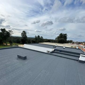 S-H REMODELAÇÕES GERAIS - São João da Madeira - Roof Cleaning