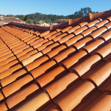 Telhado Sem Fungo - Coimbra - Gutter Installation or Replacement