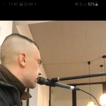 Francisco Bello - Lisboa - Solo Musician Entertainment