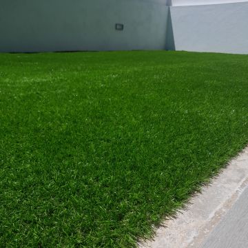 Jardins da Serra - Lisboa - Tratamento de Relvado