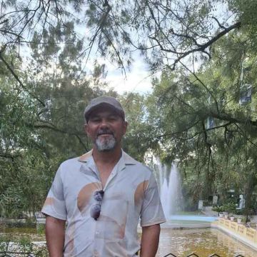 Eudes Aguiar - Loures - Remodelación de baños