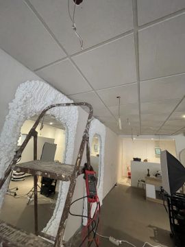 Eduardo Serv - Almada - Installation de lampe