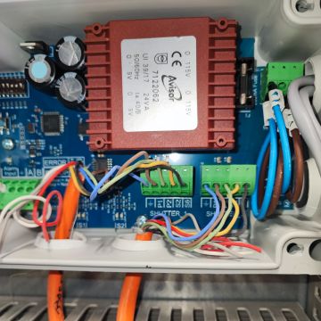 Anderson Freitas - Eletricista - Reparos elétricos - Amadora - Ventilator montieren