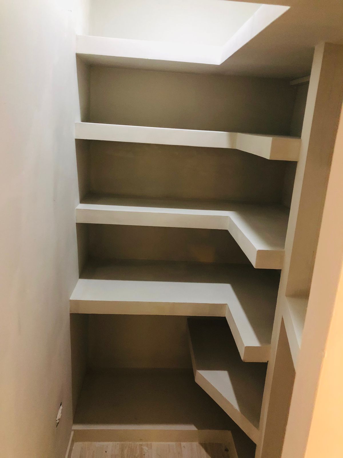 Lucas Baruk - Amadora - Asbestos Removal