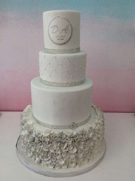 Os Bolinhos da Beta - Seixal - Cake Making Services