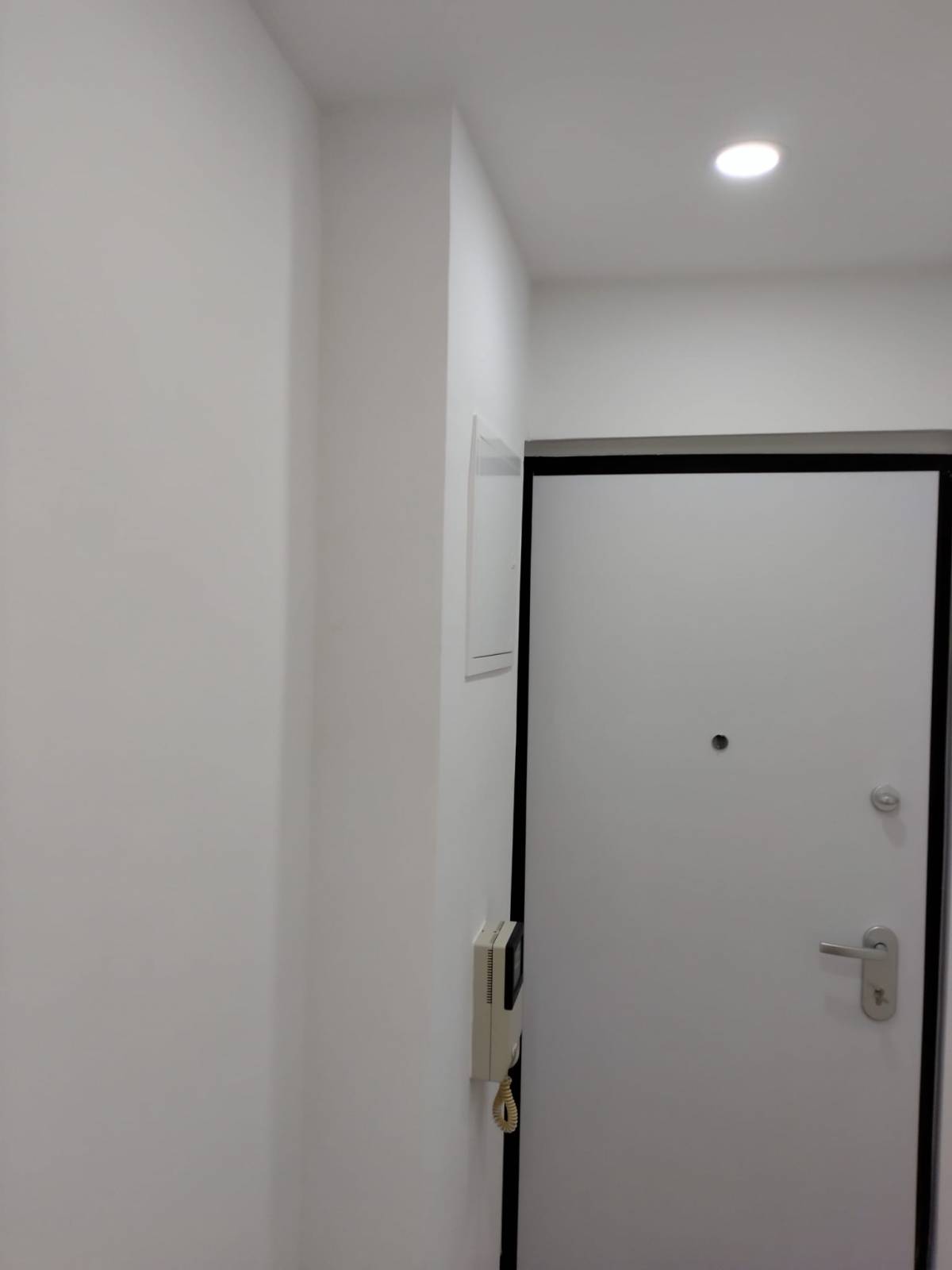 Igor Kurylenko - Sintra - Bathroom Remodel