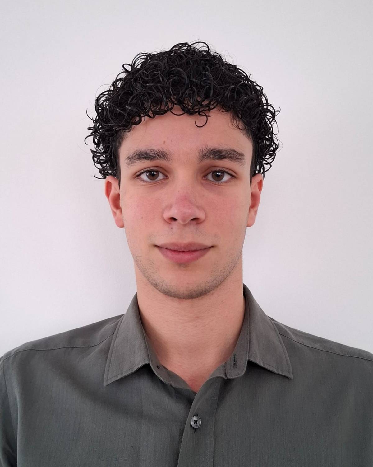 Diogo Marques - Lisboa - Explicações de Matemática do 2º Ciclo
