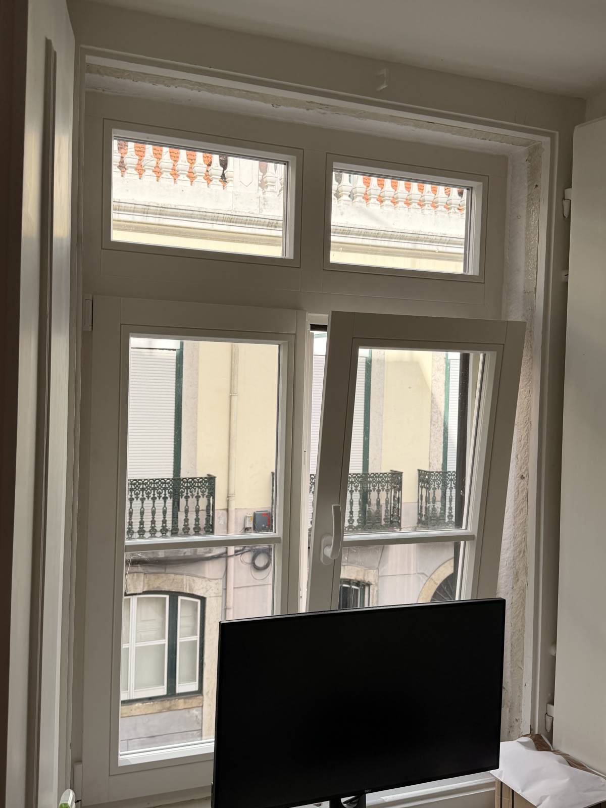 Vistaluxpt - Torres Vedras - Fenster