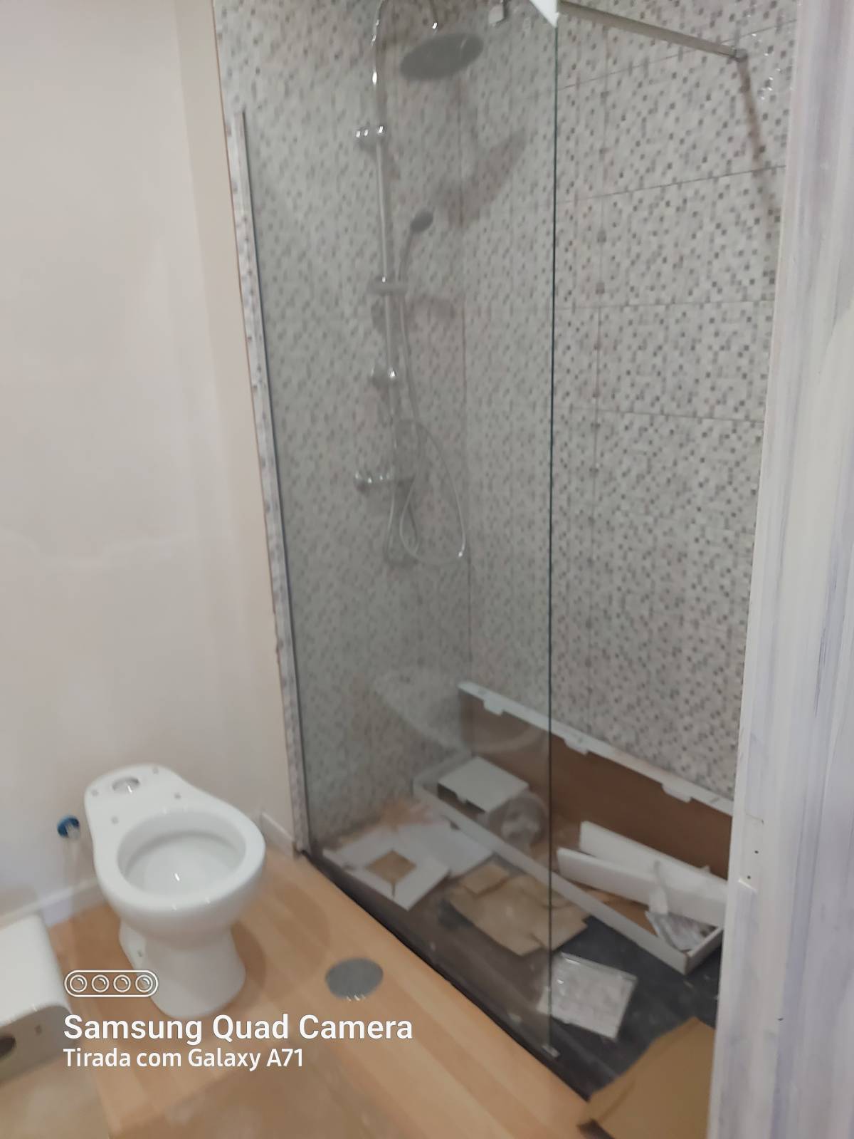 Construções y Remodelações L e F Silva - Felgueiras - Instalação de Sauna