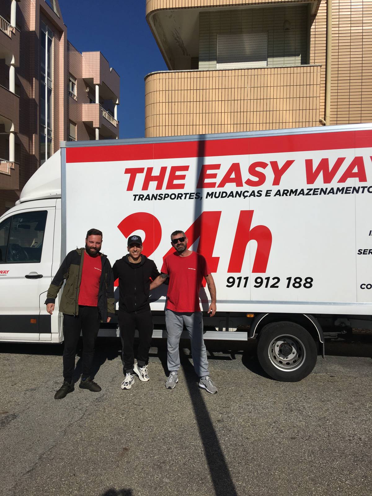 The Easy Way - Aveiro - Montagem de Secretária