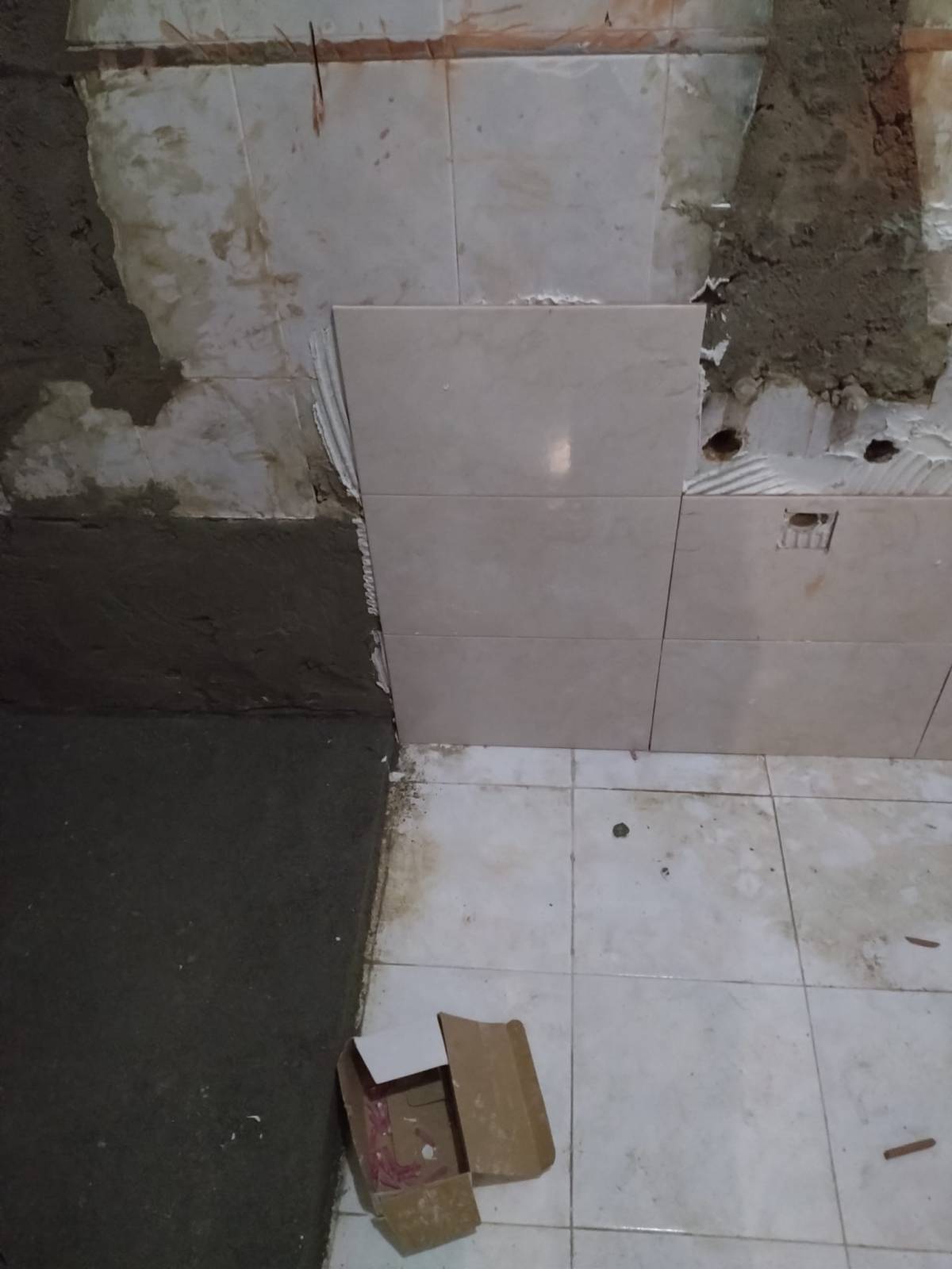 Igor Kurylenko - Sintra - Remodel a Room
