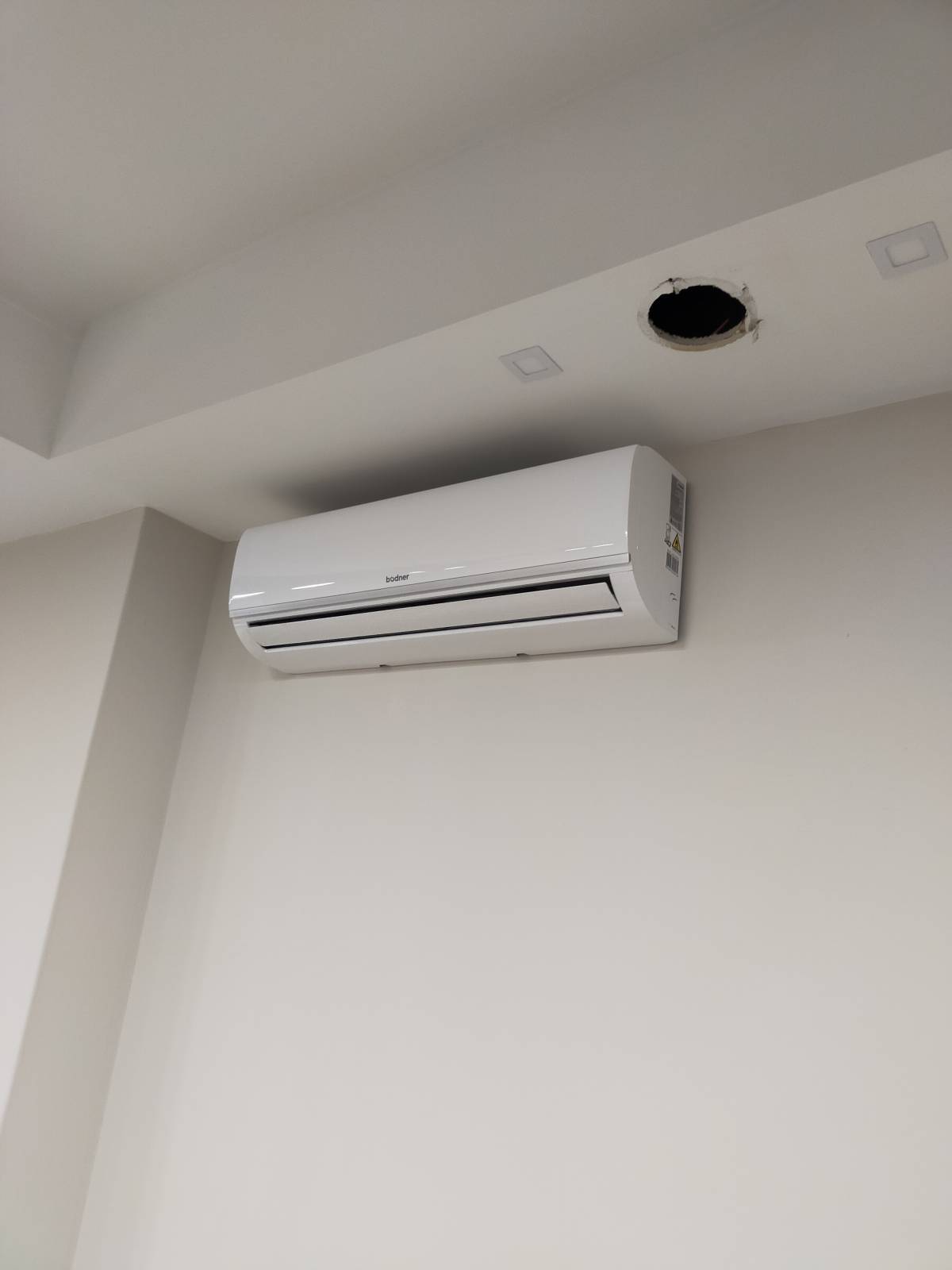 Loureiro eletricista e climatização - Valongo - Manutenção de Ar Condicionado