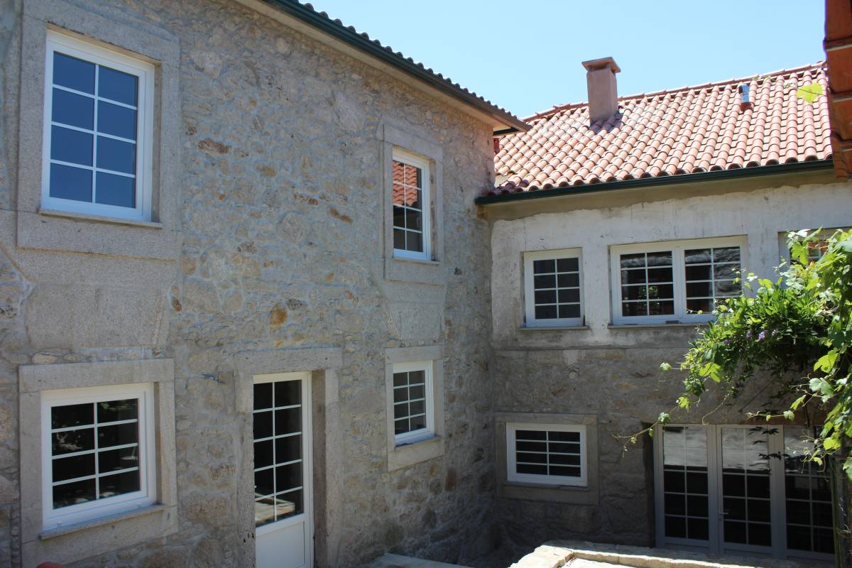 Lucon – Janelas e Caixilharia - Vila Nova de Gaia - Skylights