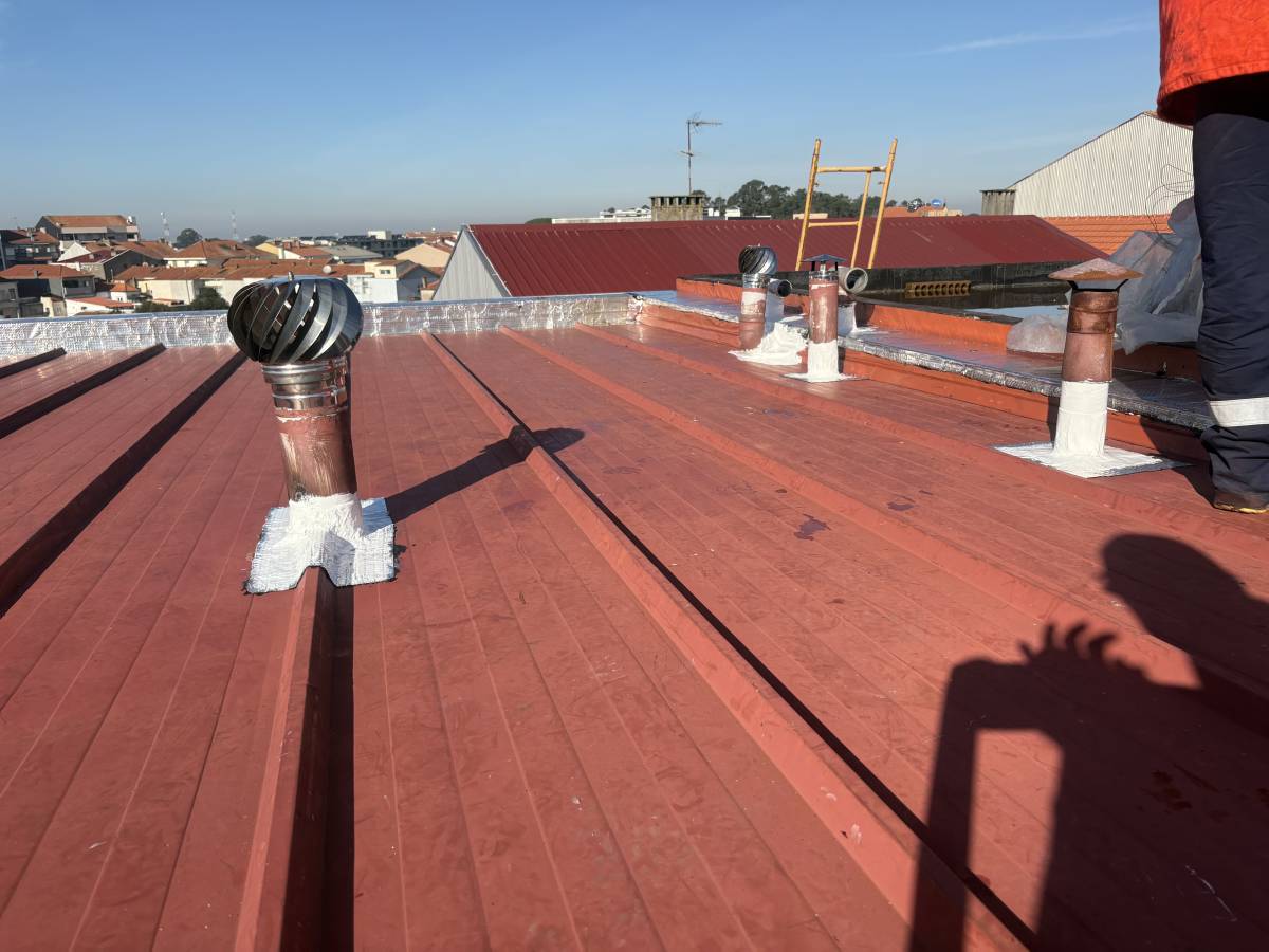 Rope Clean Solutions - Porto - Reparação de Calhas