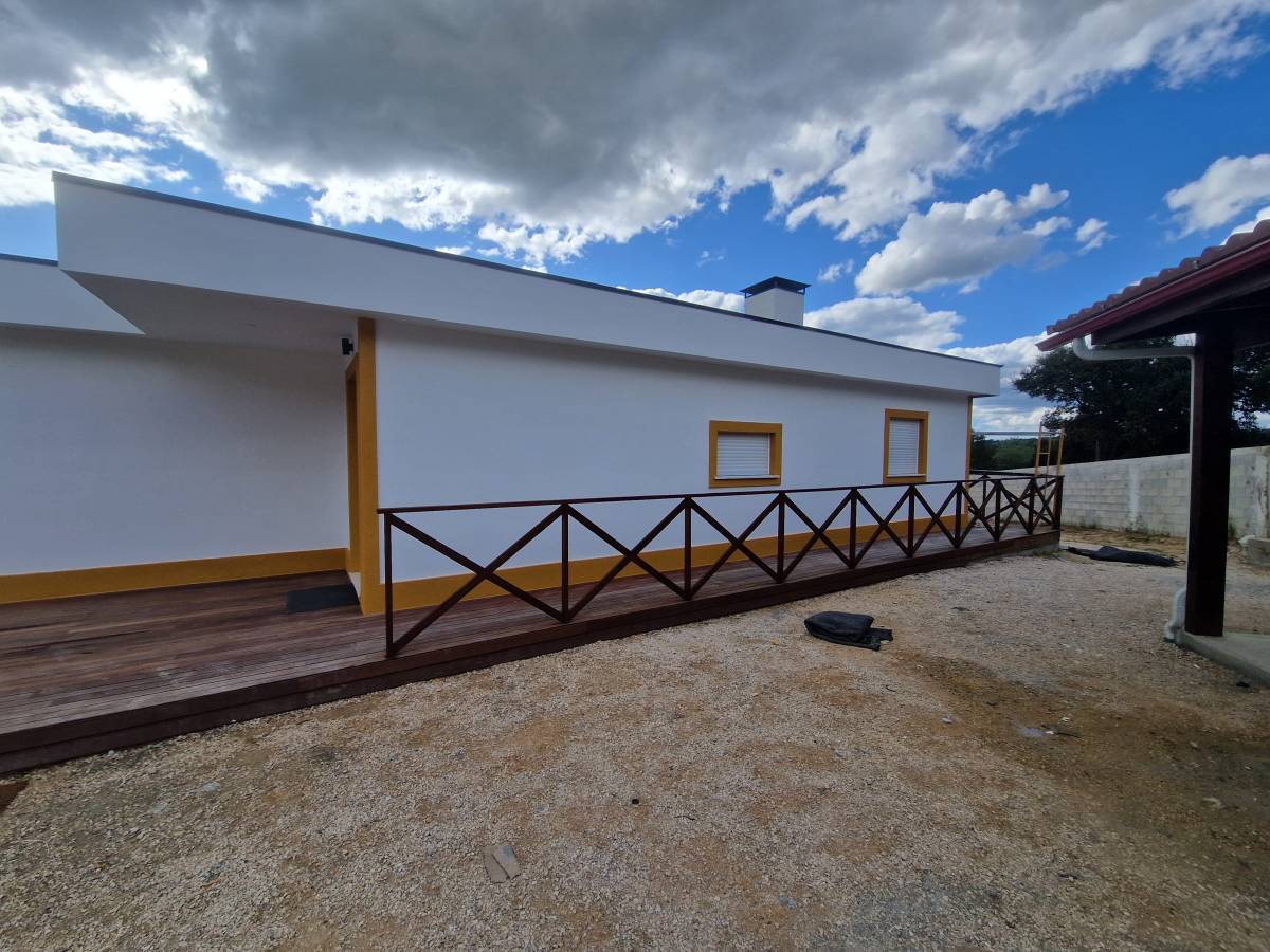 Tiago reis - Torres Vedras - Pintura Exterior