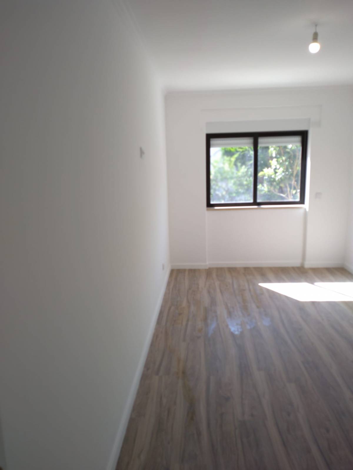 Igor Kurylenko - Sintra - New Home Construction