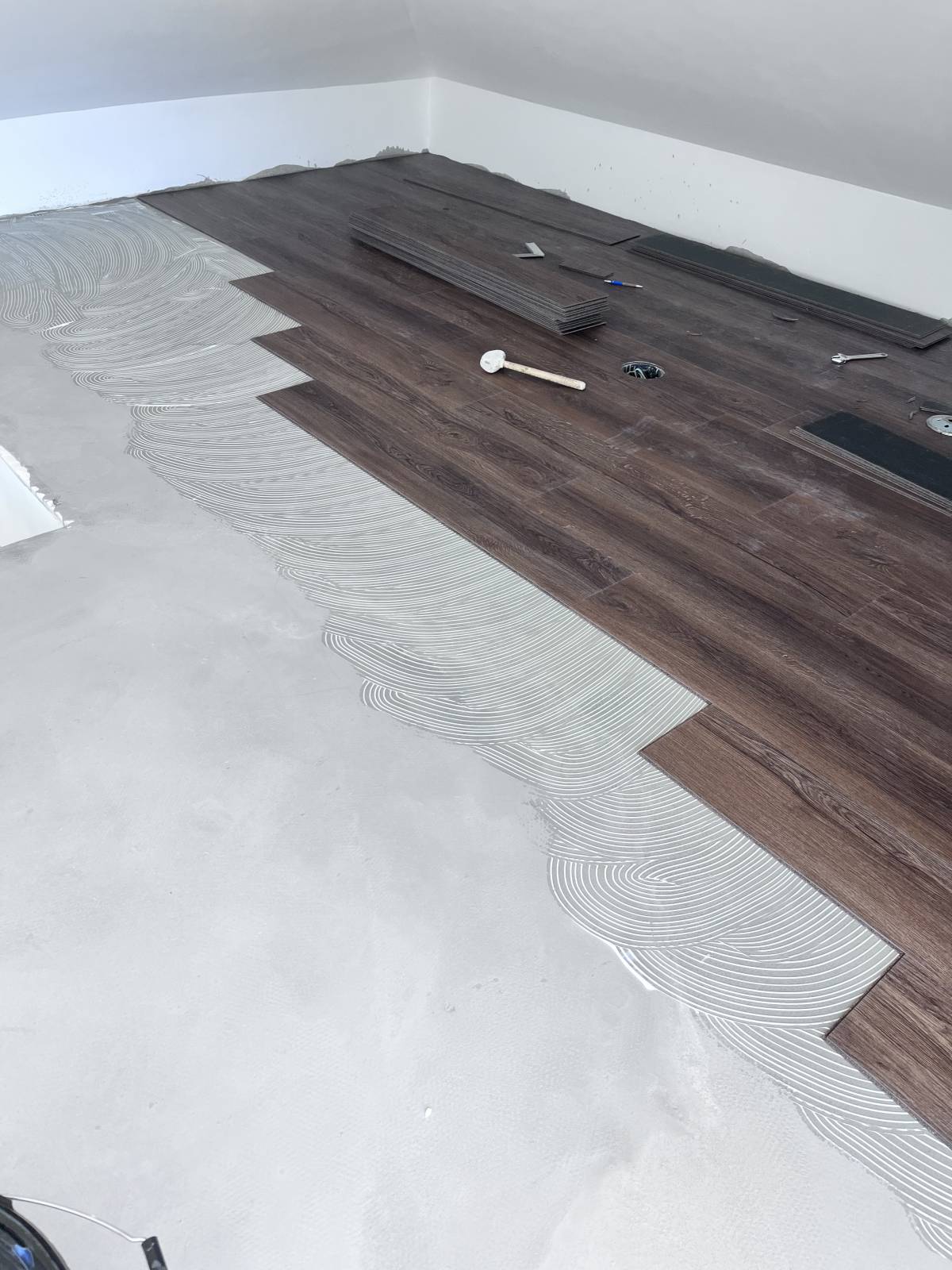 JF Pavimentos - Seixal - Hardwood Floor Installation