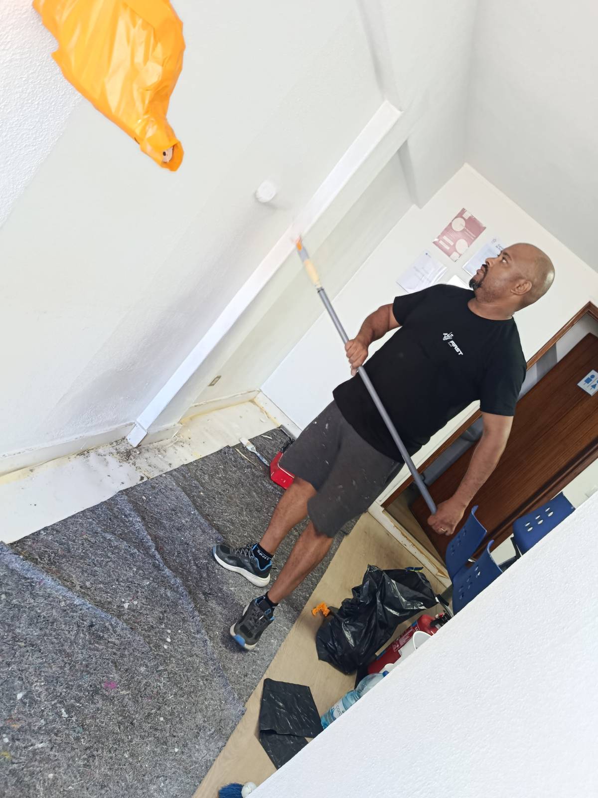 Ezequiel Vitorino - Castelo Branco - Instalação de Pavimento em Pedra ou Ladrilho
