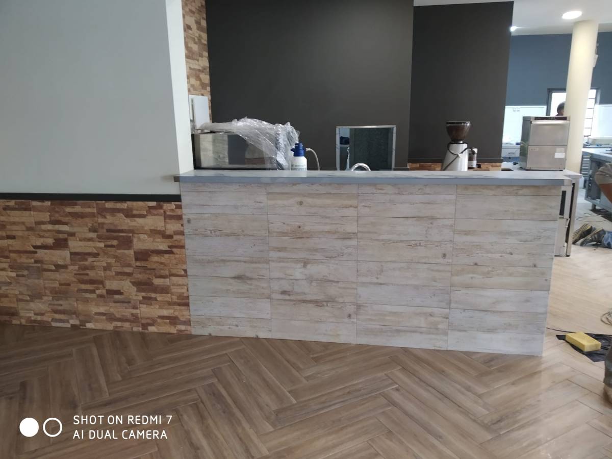 Igor Kurylenko - Sintra - Bathroom Remodel