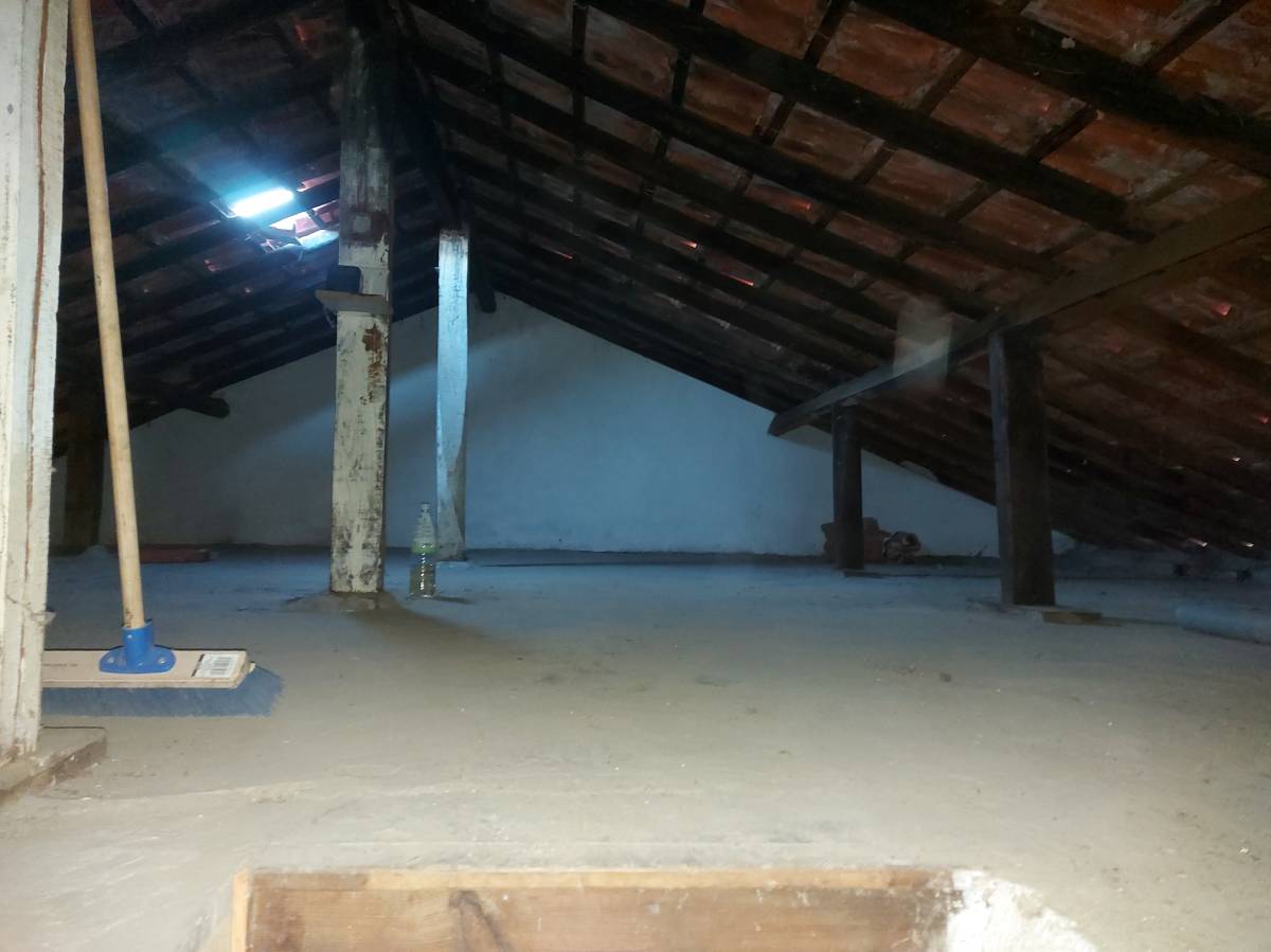 Construções y Remodelações L e F Silva - Felgueiras - Instalação de Pavimento em Pedra ou Ladrilho