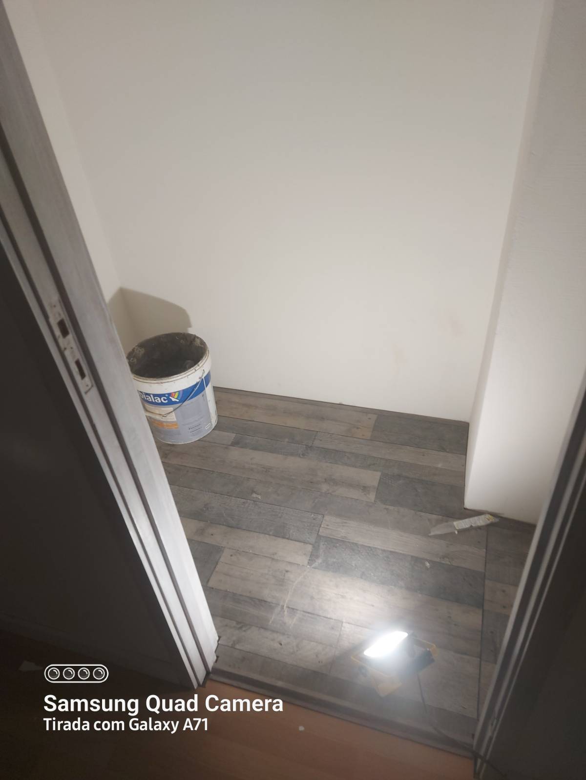 Construções y Remodelações L e F Silva - Felgueiras - Instalação de Escadas