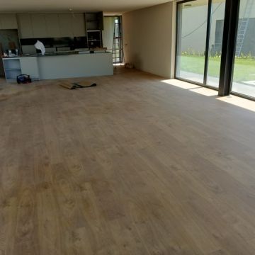 Construção e Remodelação MOJ - Cascais - Roof Installation or Replacement