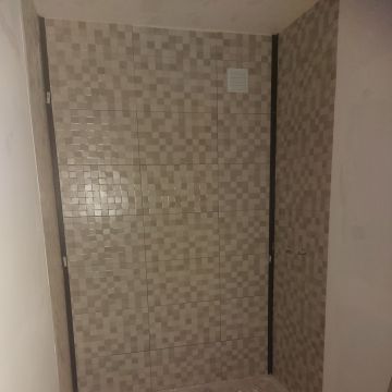 Construções y Remodelações L e F Silva - Felgueiras - Reparação ou Manutenção de Sauna