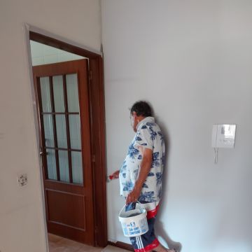 Construções y Remodelações L e F Silva - Felgueiras - Serviço de Biscates