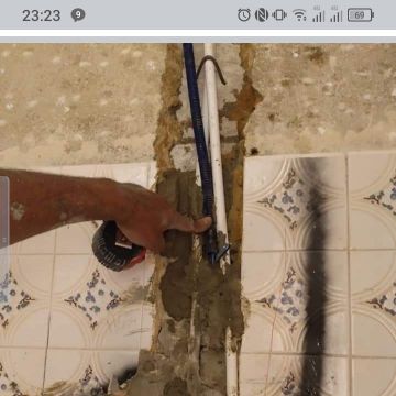 Igor Kurylenko - Sintra - Store Renovation
