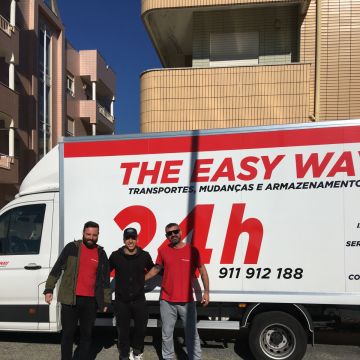 The Easy Way - Aveiro - Montagem de Secretária