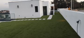 Nilson Sales - Odivelas - Instalação de Relva Artificial