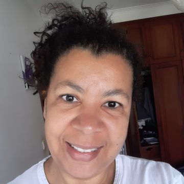 Erica Azeredo - Vila Nova de Gaia - Apoio ao Domícilio e Lares de Idosos
