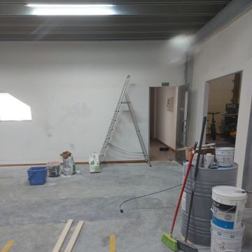 Construções y Remodelações L e F Silva - Felgueiras - Instalação de Alcatifa
